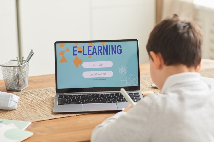 Öğrenme Modelleri: Gelenekselden Dijital Eğitim Sistemlerine